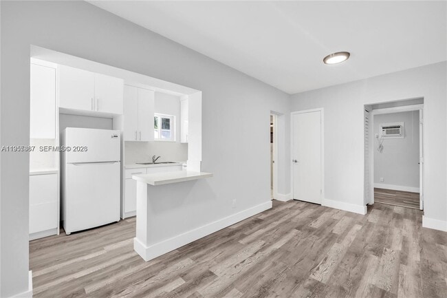 Photo - 2729 SW 18th St