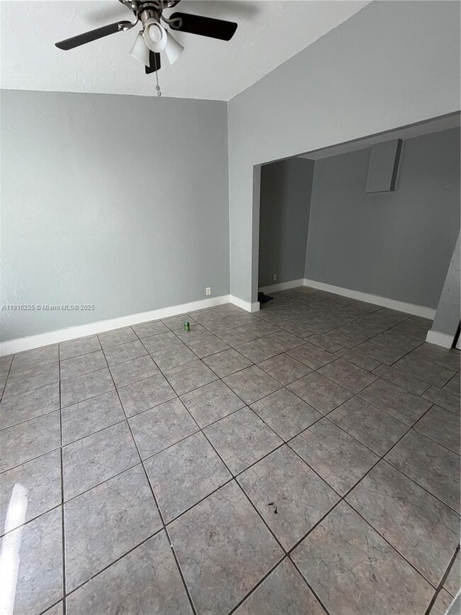 Photo - 626 NW 10th Terrace Unit 3