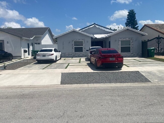 Photo - 14730 SW 57th Terrace House