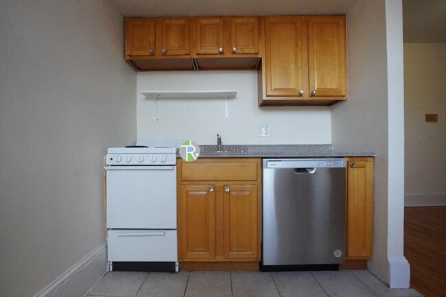 Photo - Allston 1 Bed – Heat & Hot Water Included – No Fee – 6/1