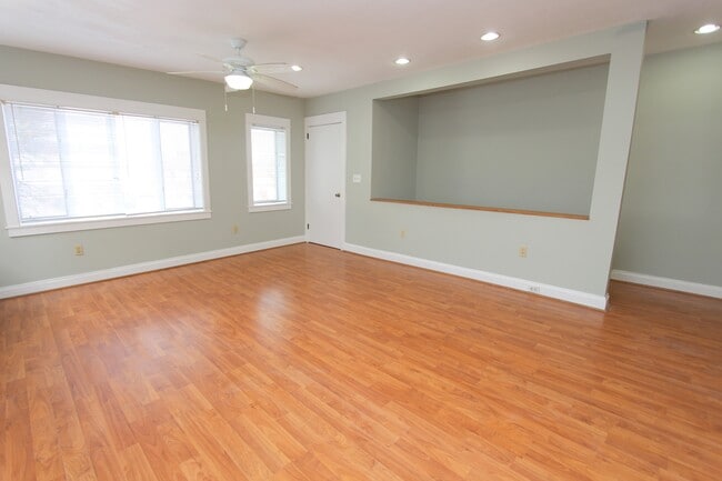 Photo - 6554.5 Darlington Rd Unit 6554.5