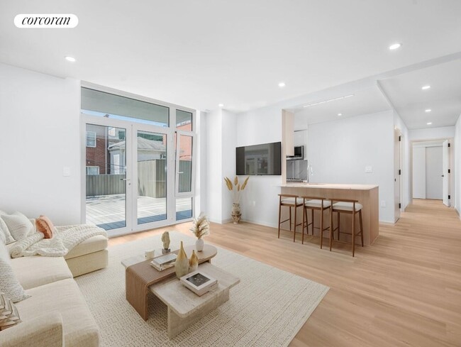 Building Photo - 1054 41st St Rental