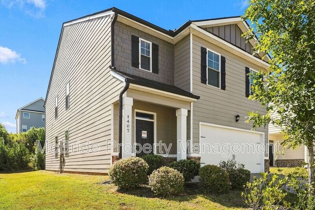 1407 Deer Hollow