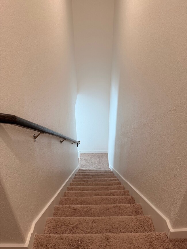 12710 Clearwater Cv