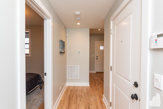 Photo - 2535 N Campbell Ave Unit 2541-1