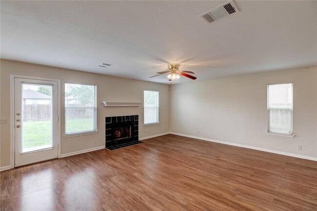 Photo - 16712 Hamilton Point Cir