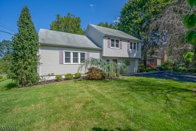 Photo - 69 Woodland Rd