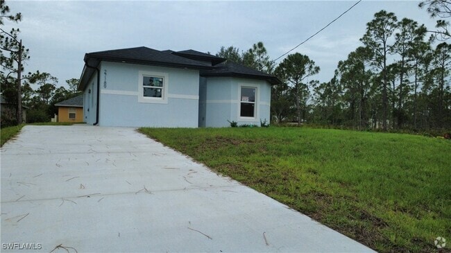 Building Photo - 27189 N Twin Lakes Dr Rental
