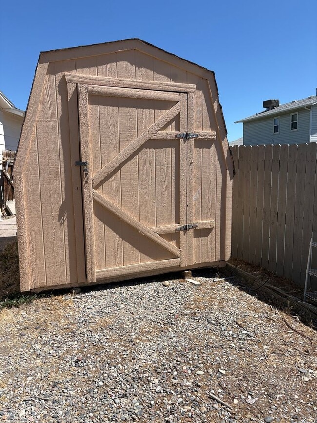 Photo - Cozy studio available now! Unit B