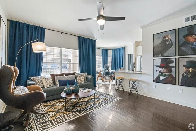 Building Photo - Step Into Stylish Comfort Unit PACF
