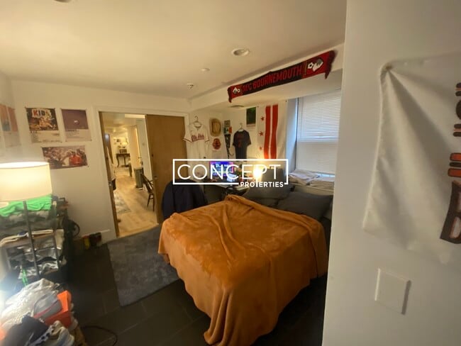 Photo - 64 Louis Prang St Unidad 1