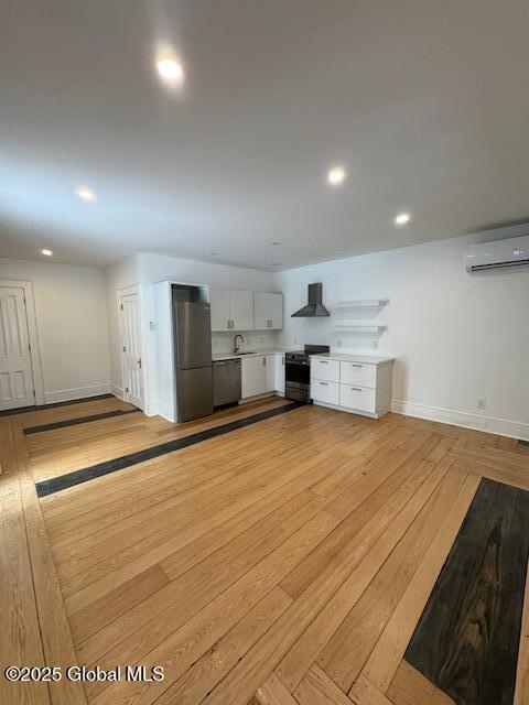 Photo - 152 Main St Unidad #3