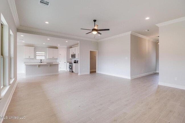 Photo - 15216 High Point Dr