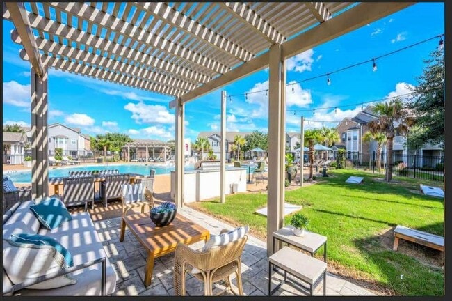 Building Photo - 529 Barker-Clodine Rd Unit Juniper Rental