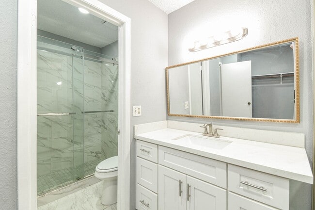 Photo - 12663 Wellington Park Dr Unit DR444