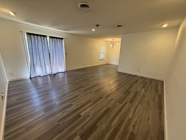 Building Photo - 3311 E 3rd Ave Rental