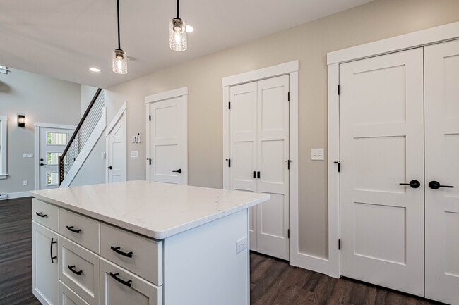 Photo - 11 Sunshine Cir