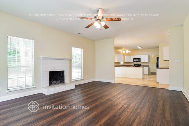 Photo - 1618 Waterstone Ln
