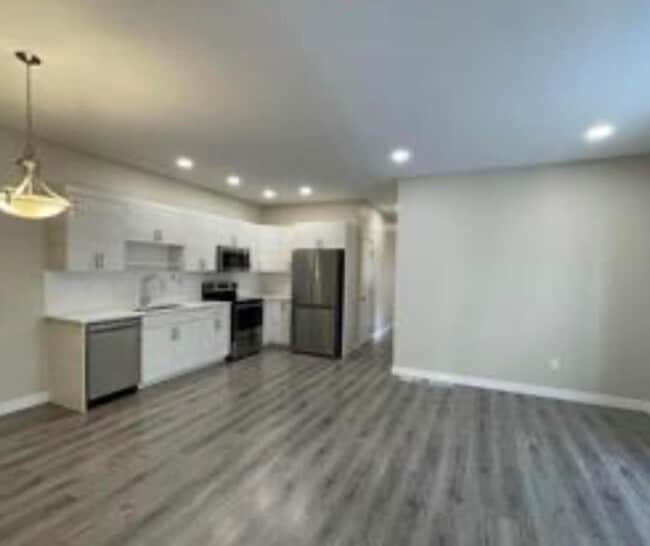 Photo - 86 Arbourwood Ct