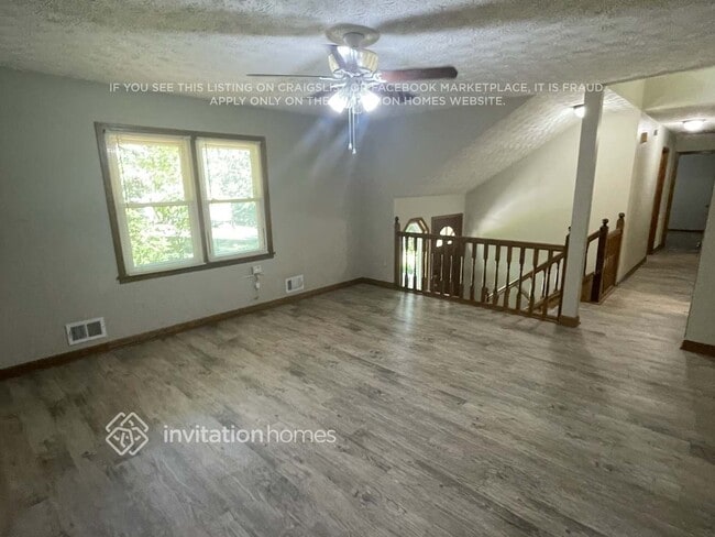 Photo - 202 Valley Brook Dr