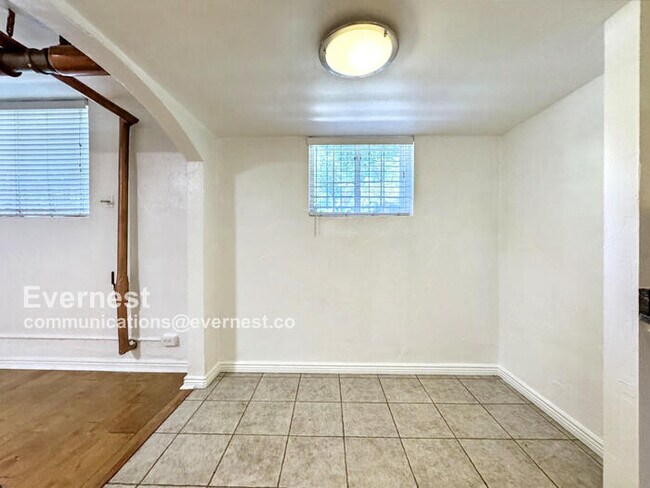 Photo - 3132 E 17th Ave Unidad B