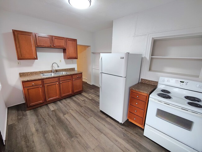 Photo - 2423 Wrights Wy Unit 2