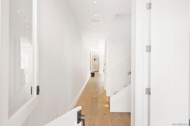 Photo - 7216 Fay Ave