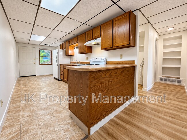 1200 1st Ave N Unit 03