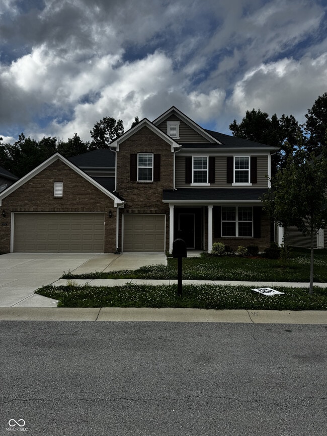5354 Lavender Dr