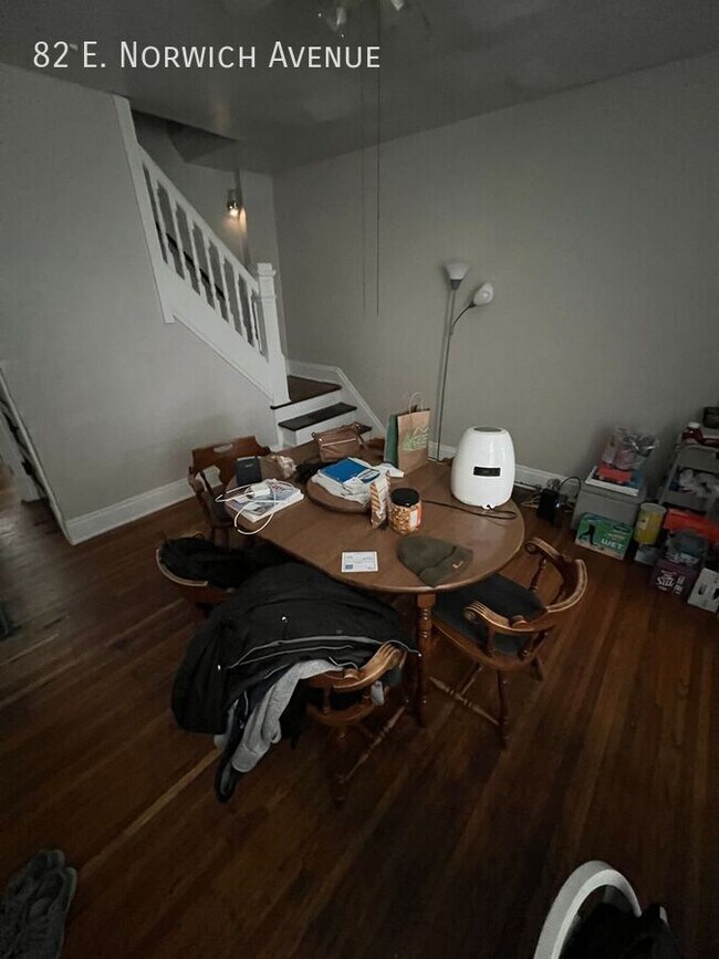 Photo - 82 E Norwich Ave