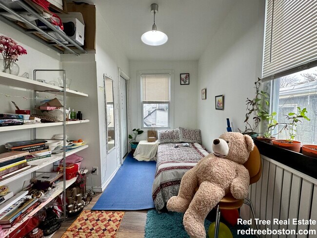 Photo - 10 Fulkerson St