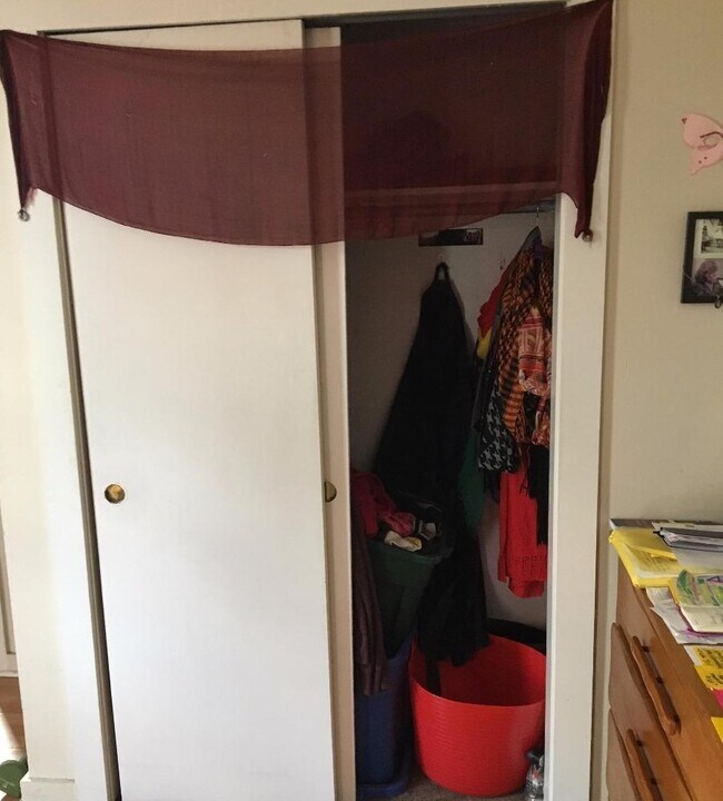 Photo - 42 Sewall St Unit uni2 2.5-bed 1 bath