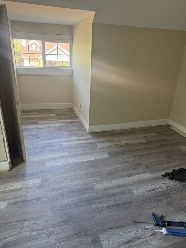 Building Photo - 13940 Ohio St Rental