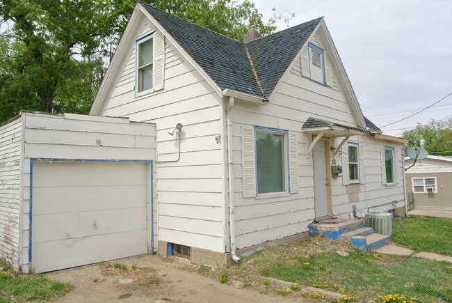 Photo - 510 Hiawatha St Apartment Unit 1