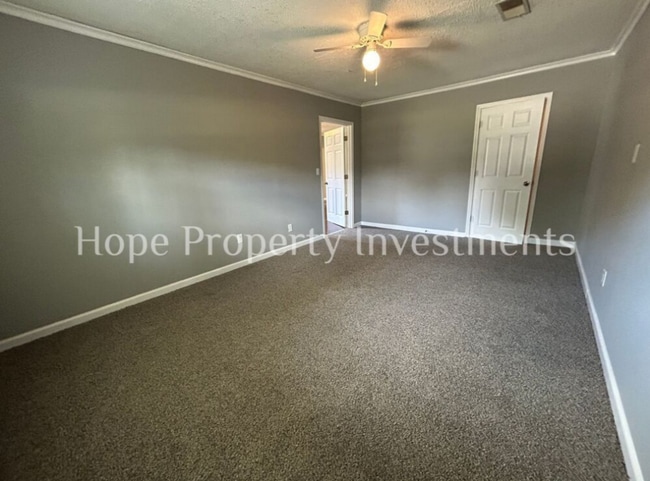 Photo - 84 Matthews St Unit 84 Matthews St (M) (R-Smart)  A