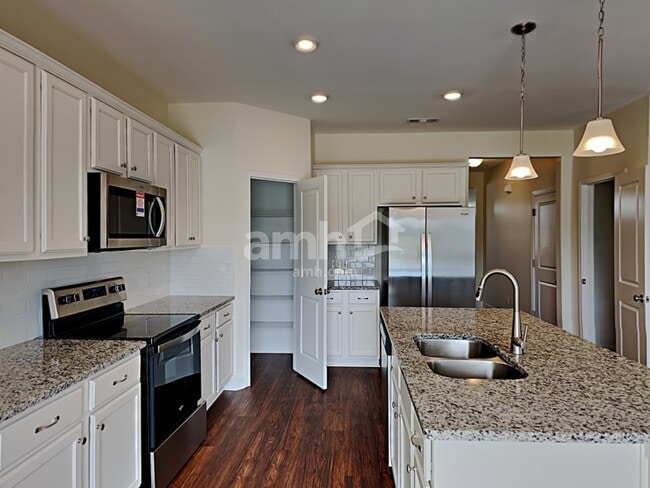 Photo - 4845 Chutney Dr