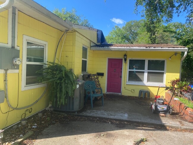 Photo - 2812 Ernest St