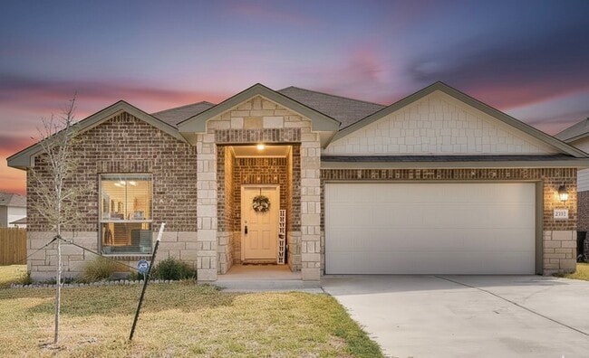 Building Photo - Beautiful 4 Bed Home in Copperas Cove! AVAILABLE NOW!