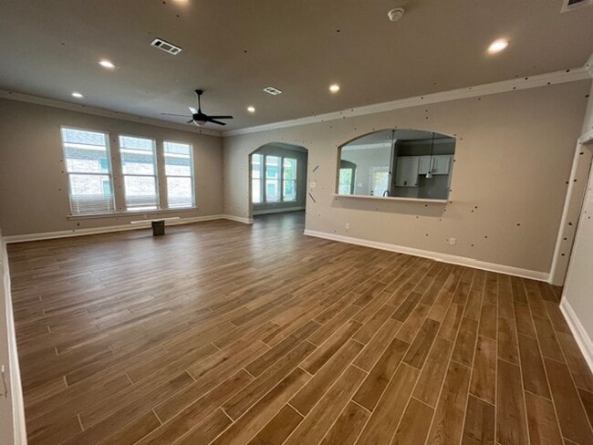 Photo - Beautiful Executive home in Hammock Bay with fenced backyard