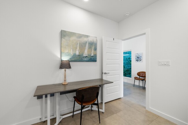 Photo - 2625 Warbler Ave