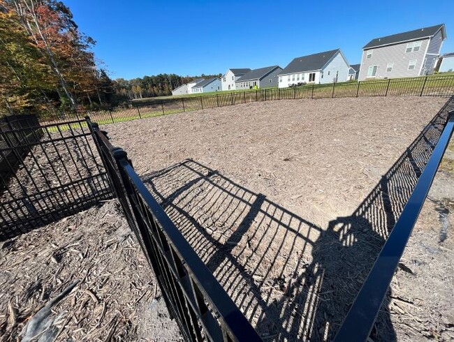 Parque para perros - College Park Apartments and Rental Homes