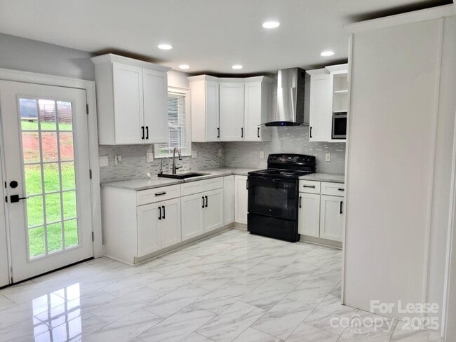 Photo - 1531 Longleaf Dr