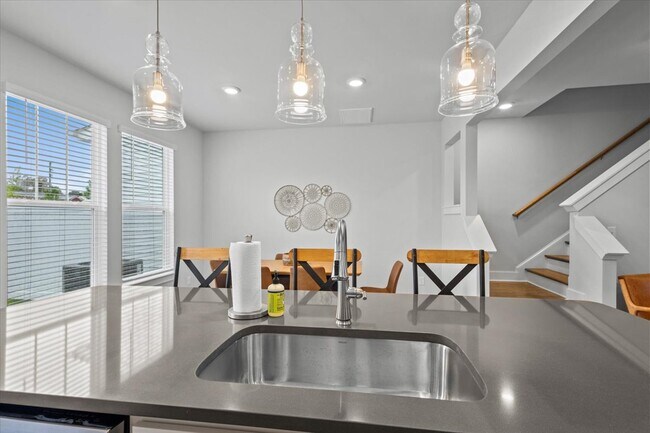 Photo - 300 Marston Ln