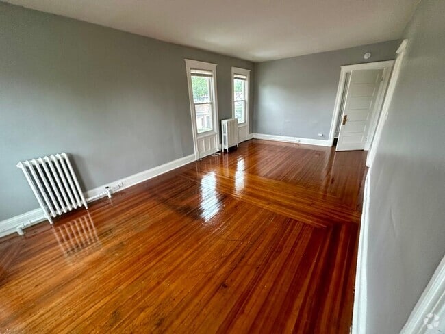Building Photo - 374 3rd Ave Rental