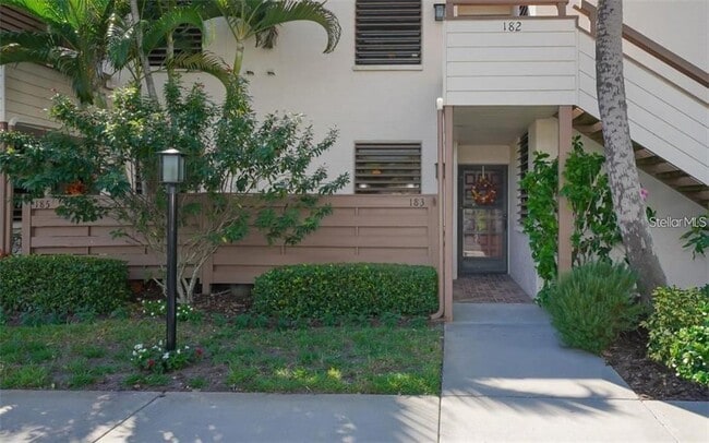 Photo - 183 Pineneedle Dr