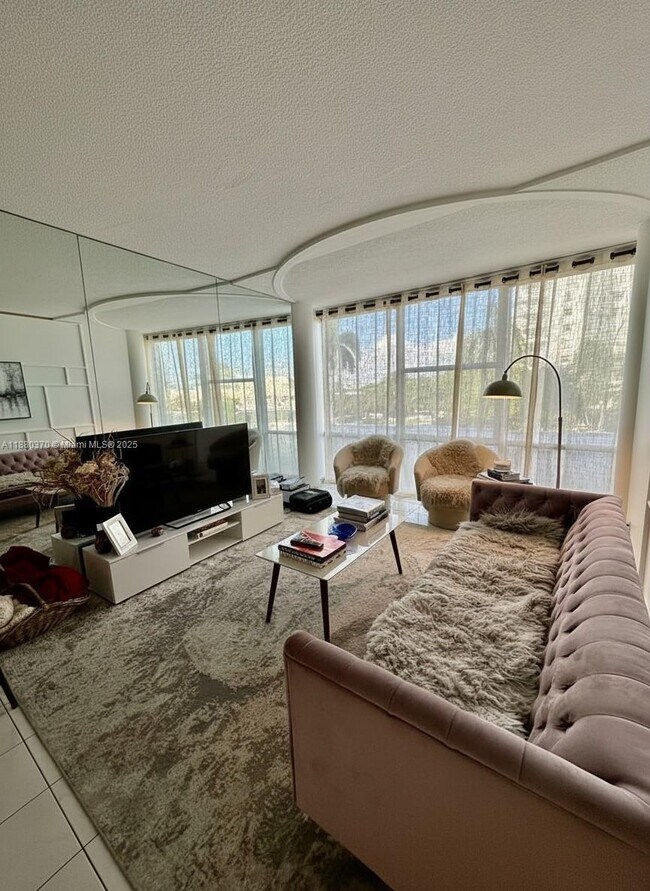 Photo - 900 Bay Dr Unit 211