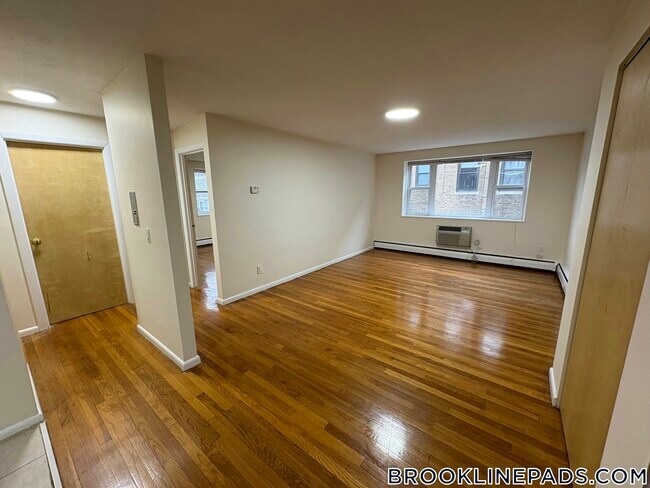 Photo - 110 Babcock St Unit 21