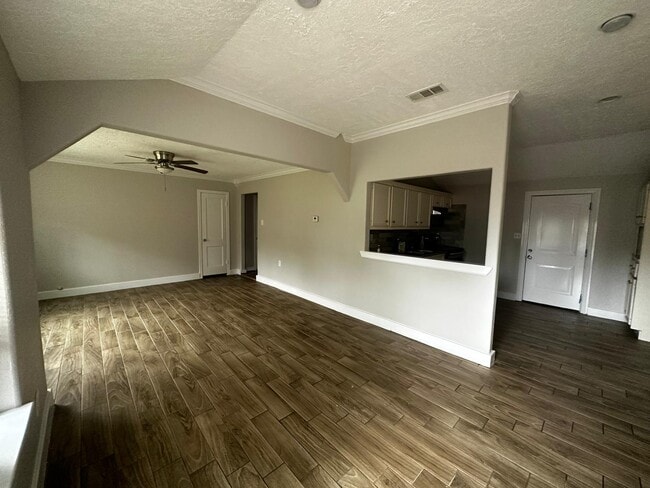 Photo - 304 Truman St,