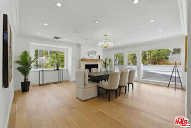 Photo - 5220 Melvin Ave