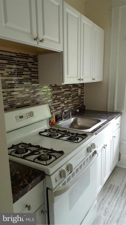Photo - 303 E 33rd St